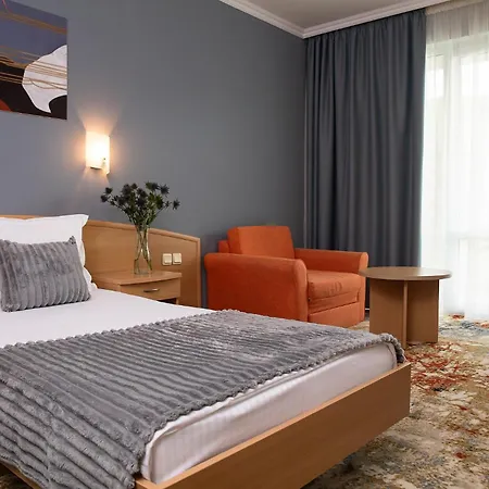 Hotell Wela 4*